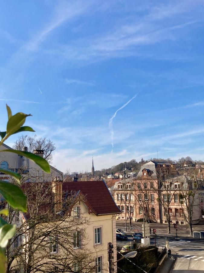 Appartement Avec Terrasse Et Parking Gratuit Accole Montbéliard Eksteriør bilde